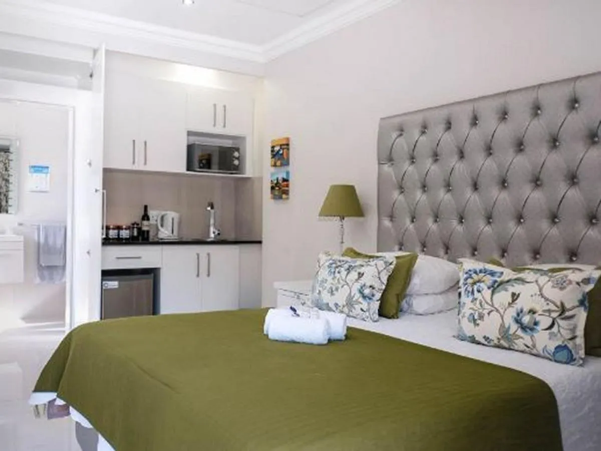 Gasthof Hilltop Guesthouse Bellville