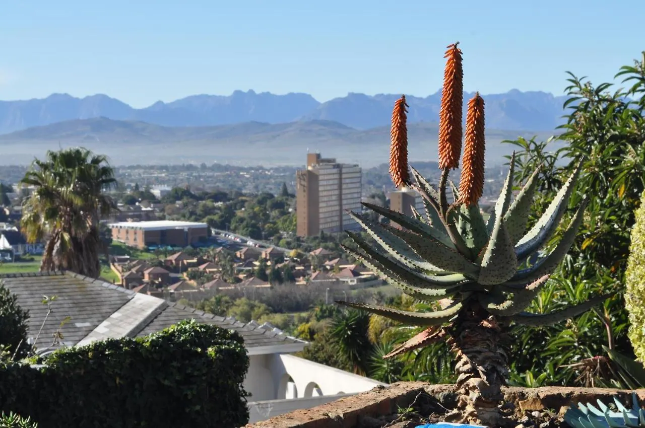 Hilltop Guesthouse Bellville 3*,